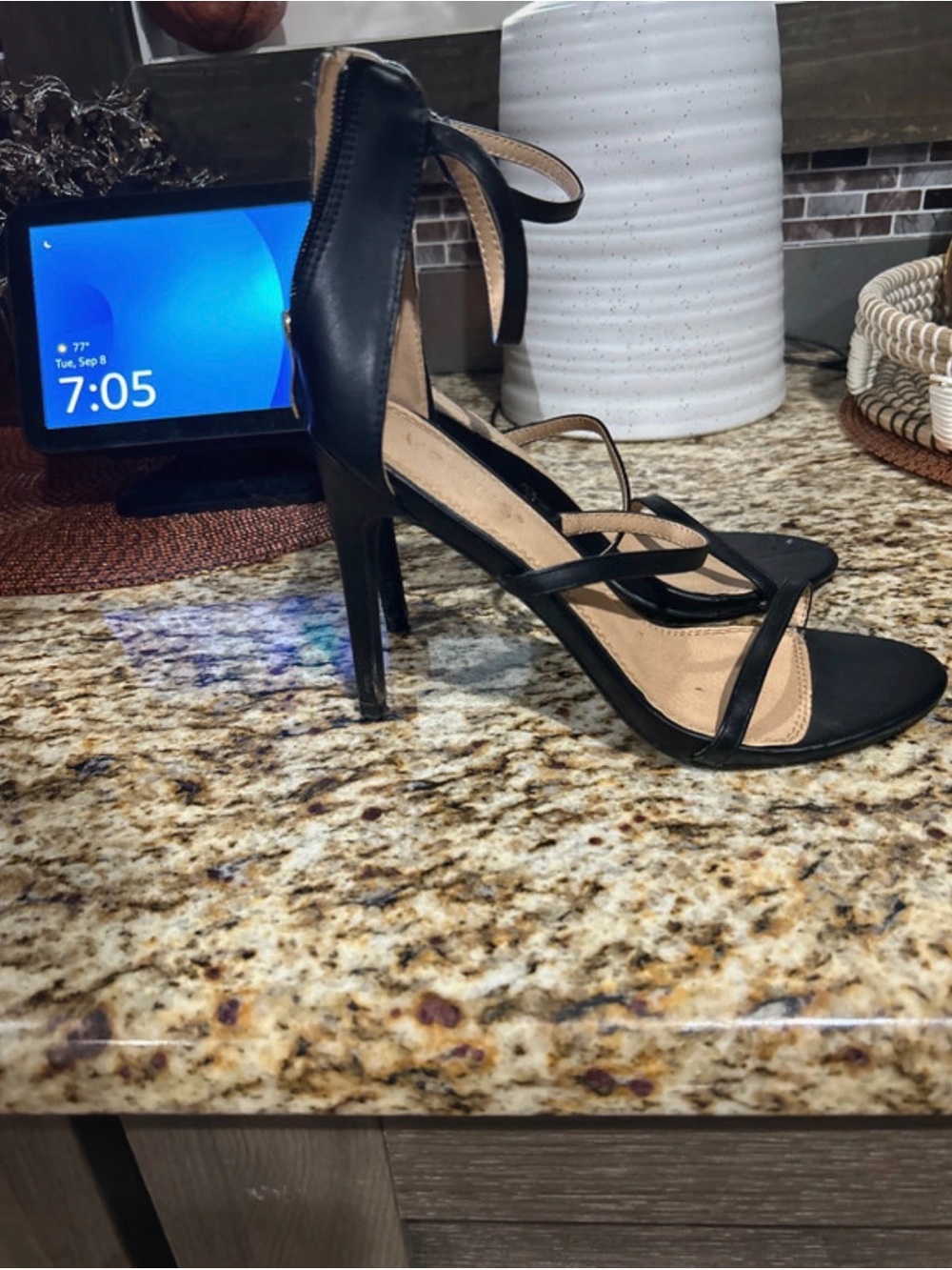 VENUS Black Strappy High Heel Sandals - Picture 2 of 6